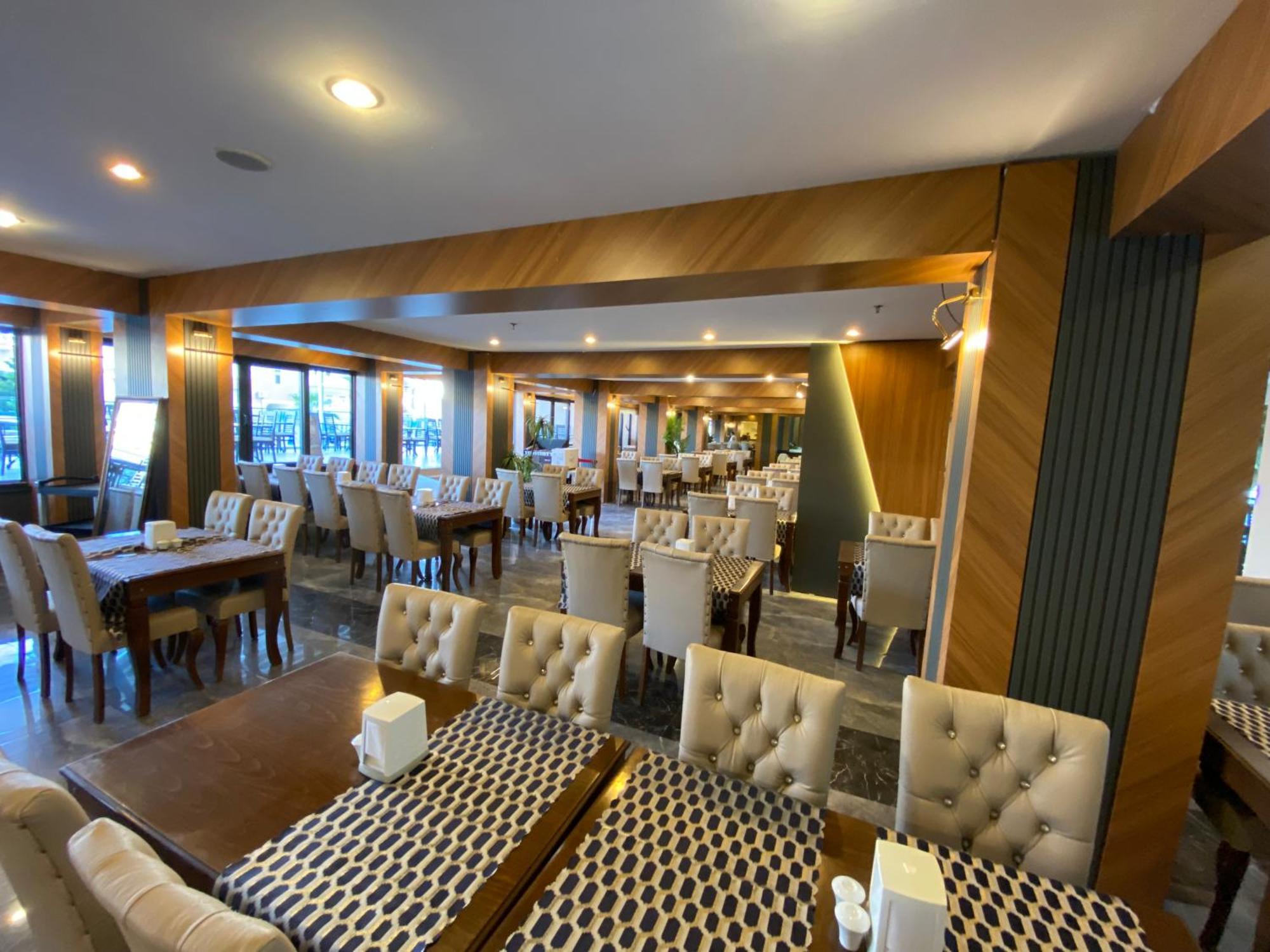 Side Yesiloez Hotel ภายนอก รูปภาพ